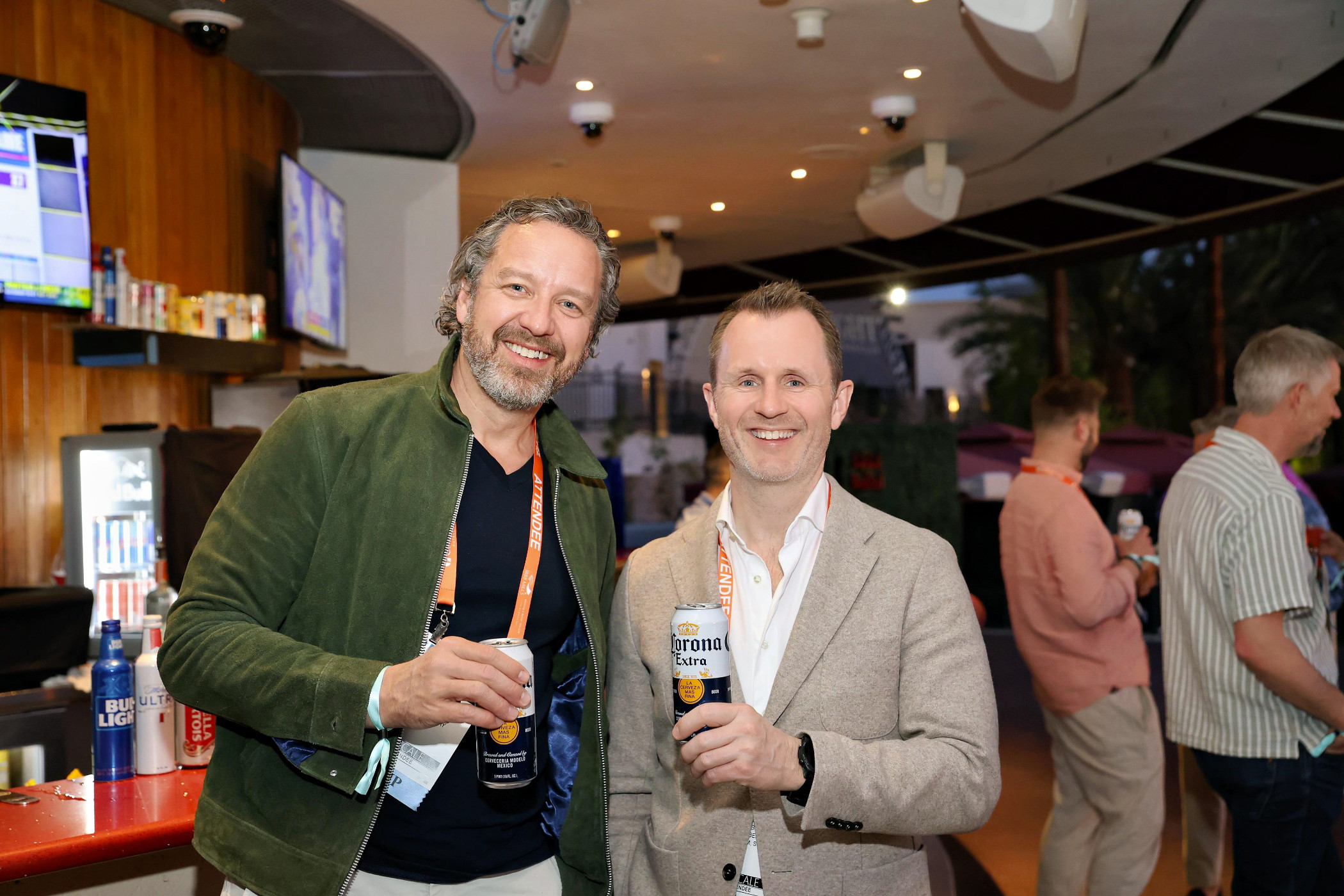 Closing Beach Party - International Area